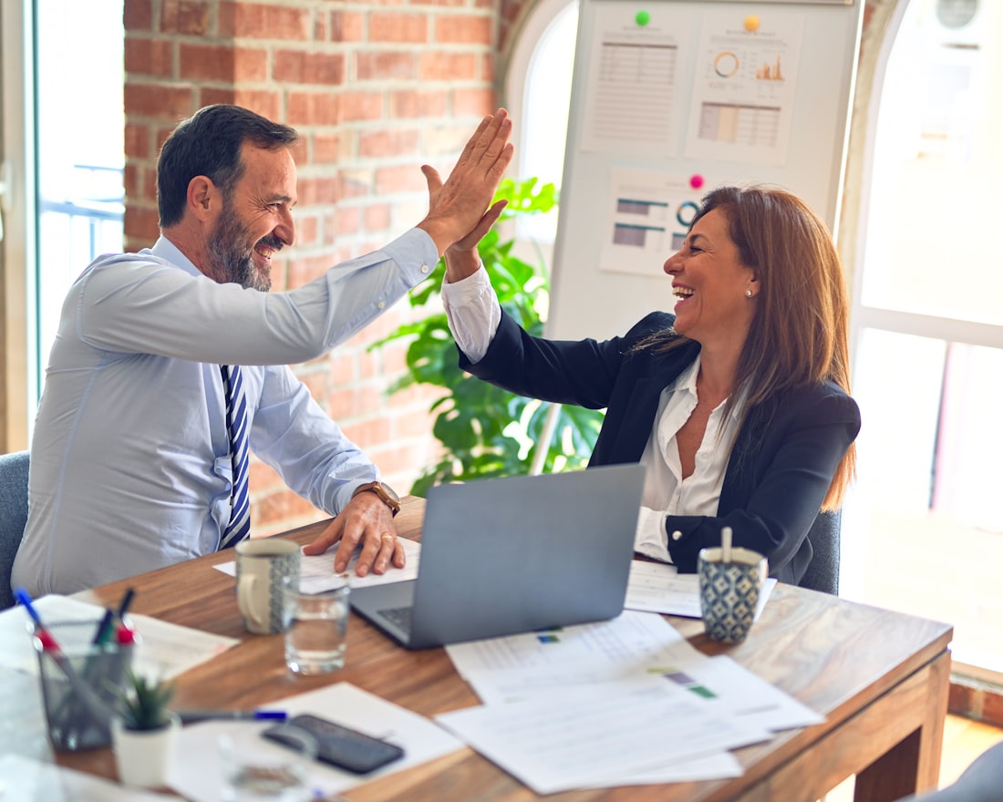 A licensed advisor and her client after finding the right plan